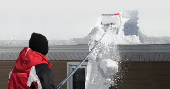 SnowPeeler, l'outil pour déneiger votre toiture en toute sécurité –  PolarMade